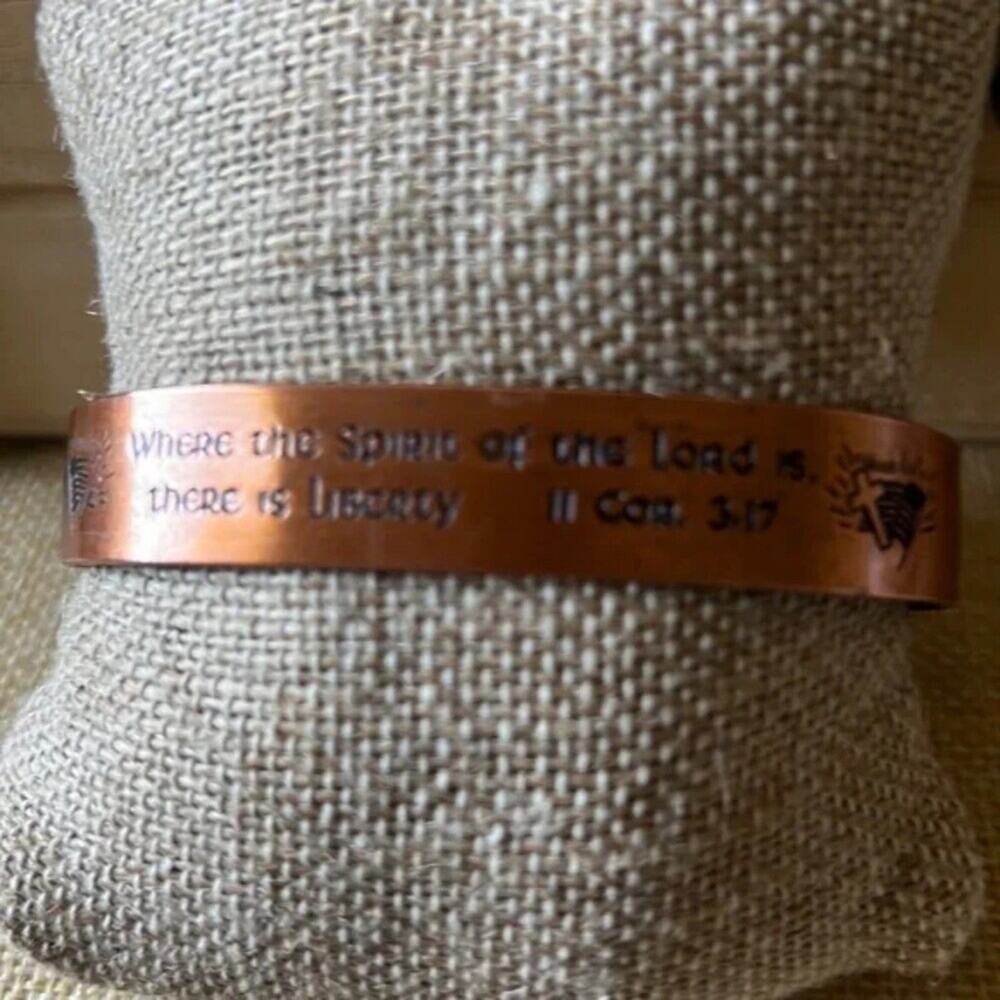 klitzner USA Solid Copper Cuff Bracelet 2 Cor. 3:17 vintage apps. 3” across